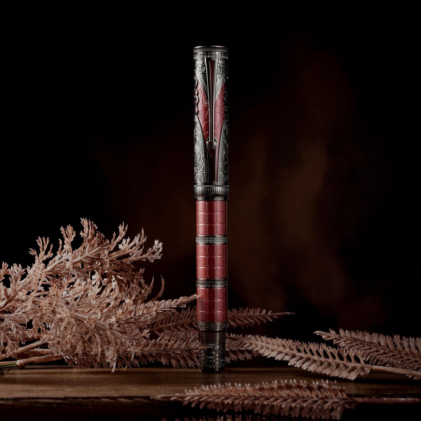 D5 Qin Dynasty Fountain Pen - Retro Chinese Totem Engraving, Smooth Writing - Pen Box Set