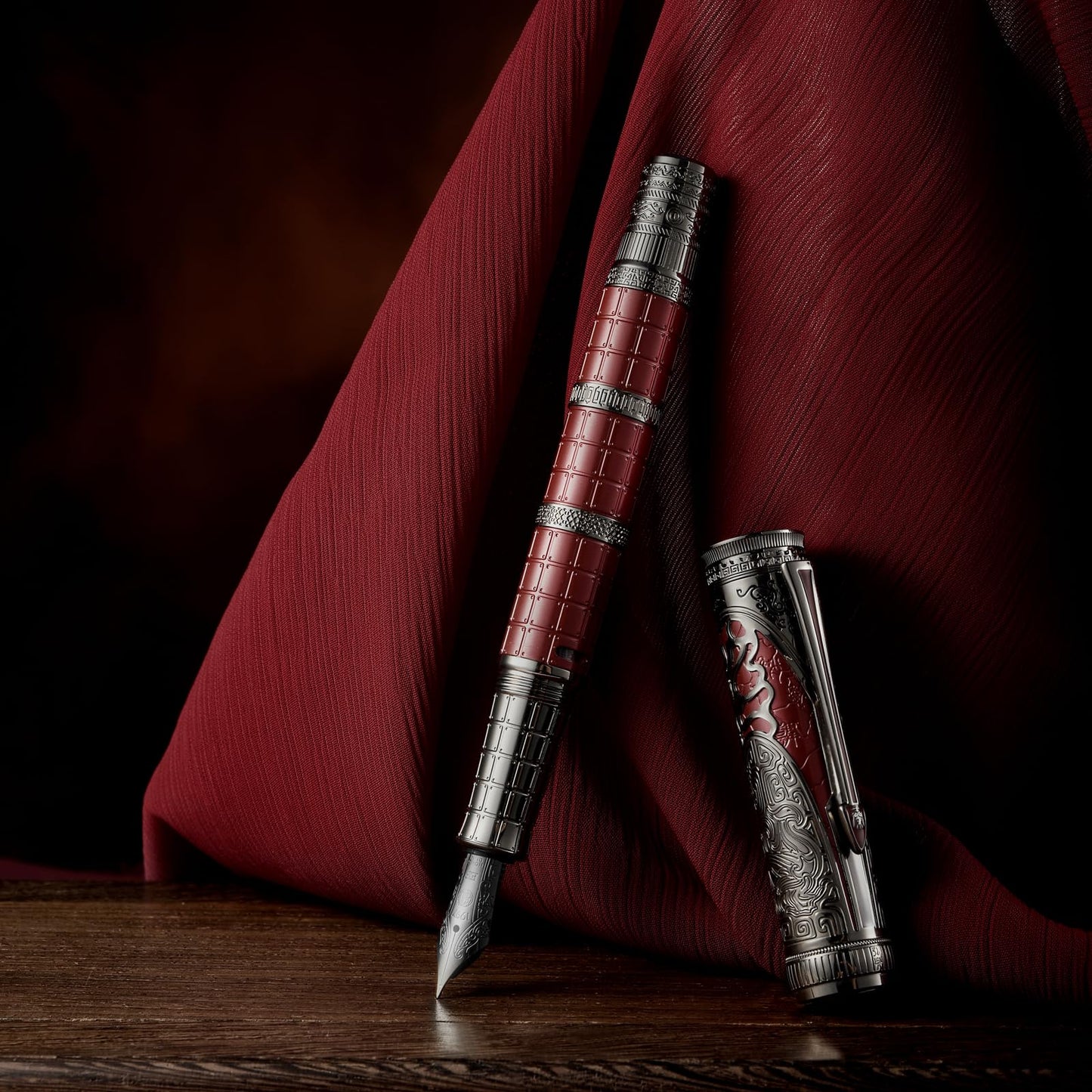 D5 Qin Dynasty Fountain Pen - Retro Chinese Totem Engraving, Smooth Writing - Pen Box Set