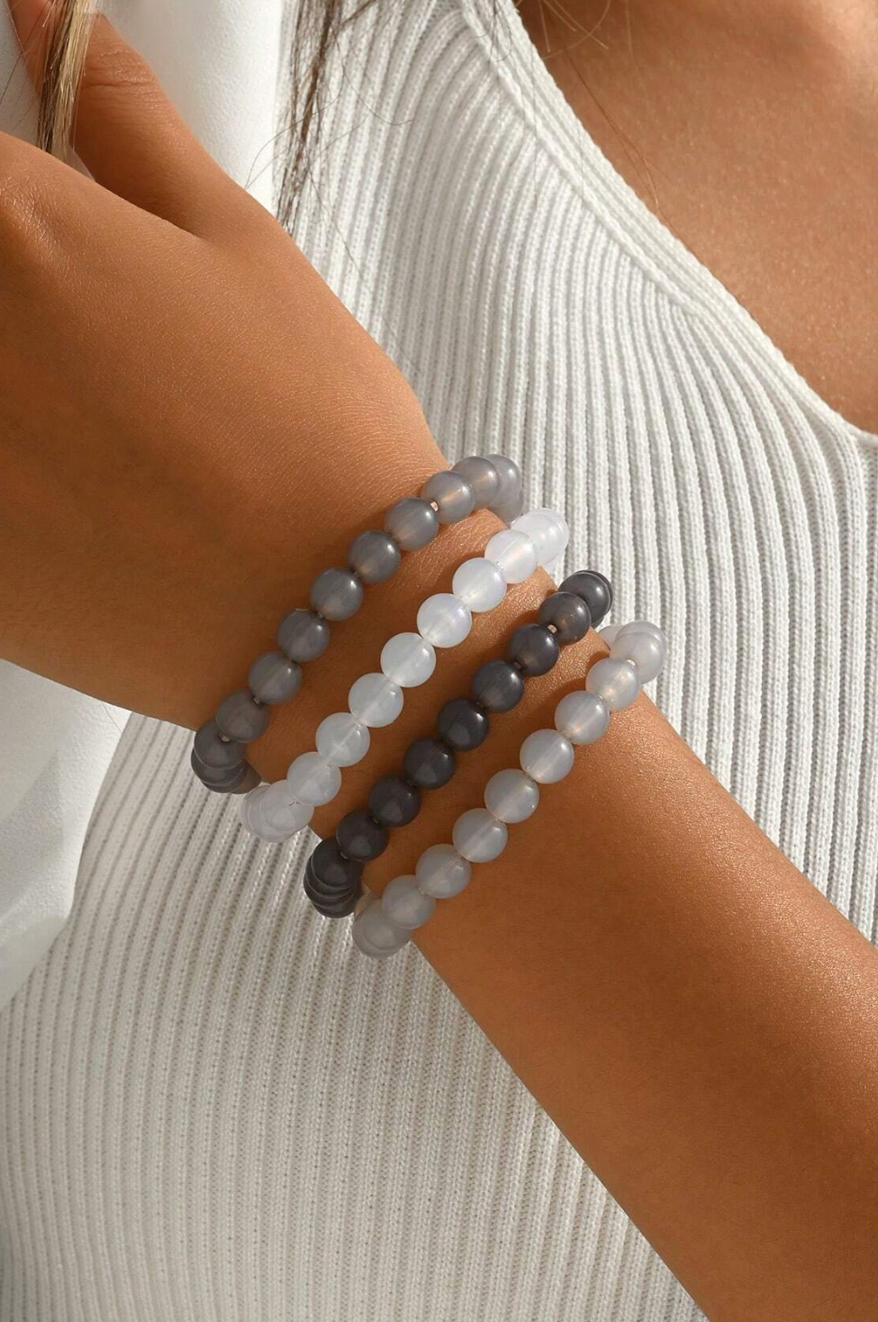 4pcs/Set Fashionable Bohemian Style Acrylic Gradient Beaded Bracelet Set For Women