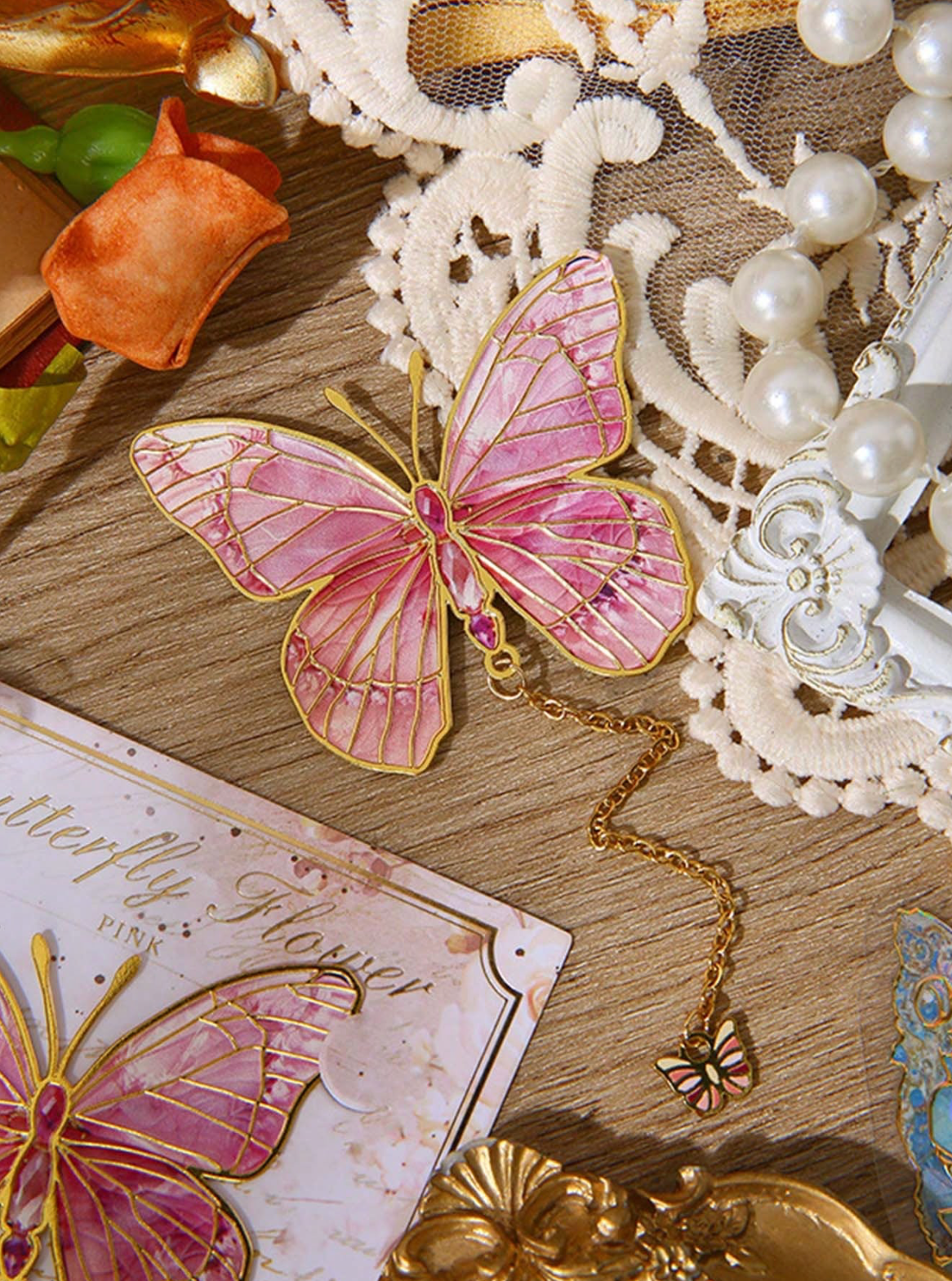 1pc Butterfly Metal Bookmark – Elegant Hollow Design Page Marker for Books, Journals & Planners