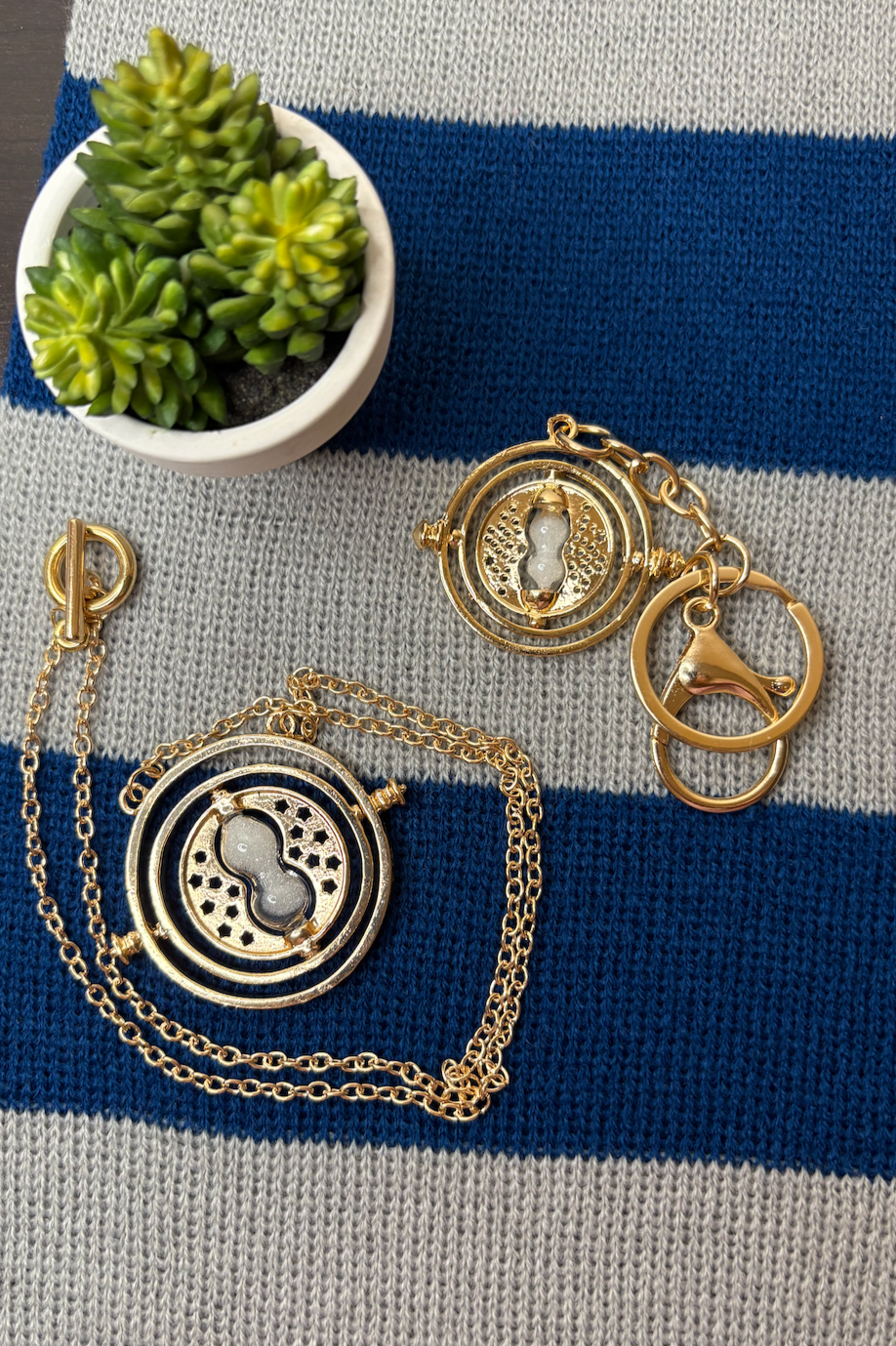 Rotating Hourglass Necklace and Keychain Bundle – Timeless Gift Set