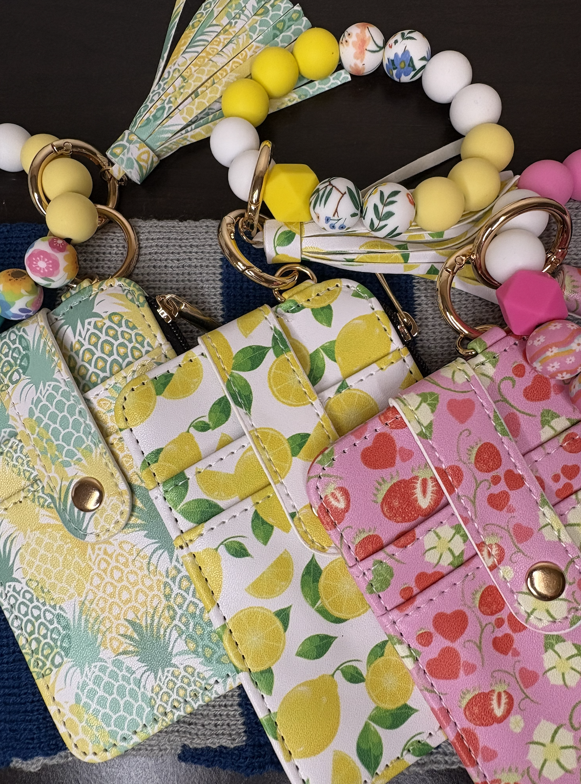 Fruit Print Cardholder Wallet & Silicone Bracelet Keychain Lightweight Transparent Anti-Theft Design