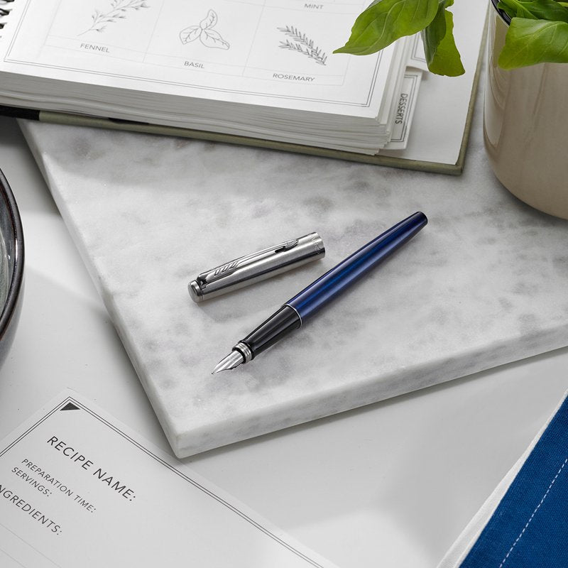 Classic Fountain Pen | Royal Blue | Medium Nib & Blue Ink