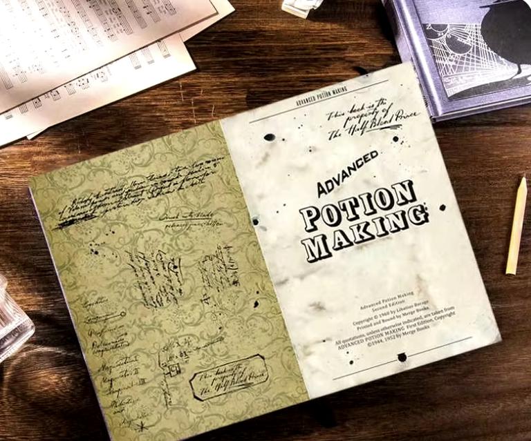 Advanced Potion Making Book: Potion Making for Witches, Wizards and Muggles