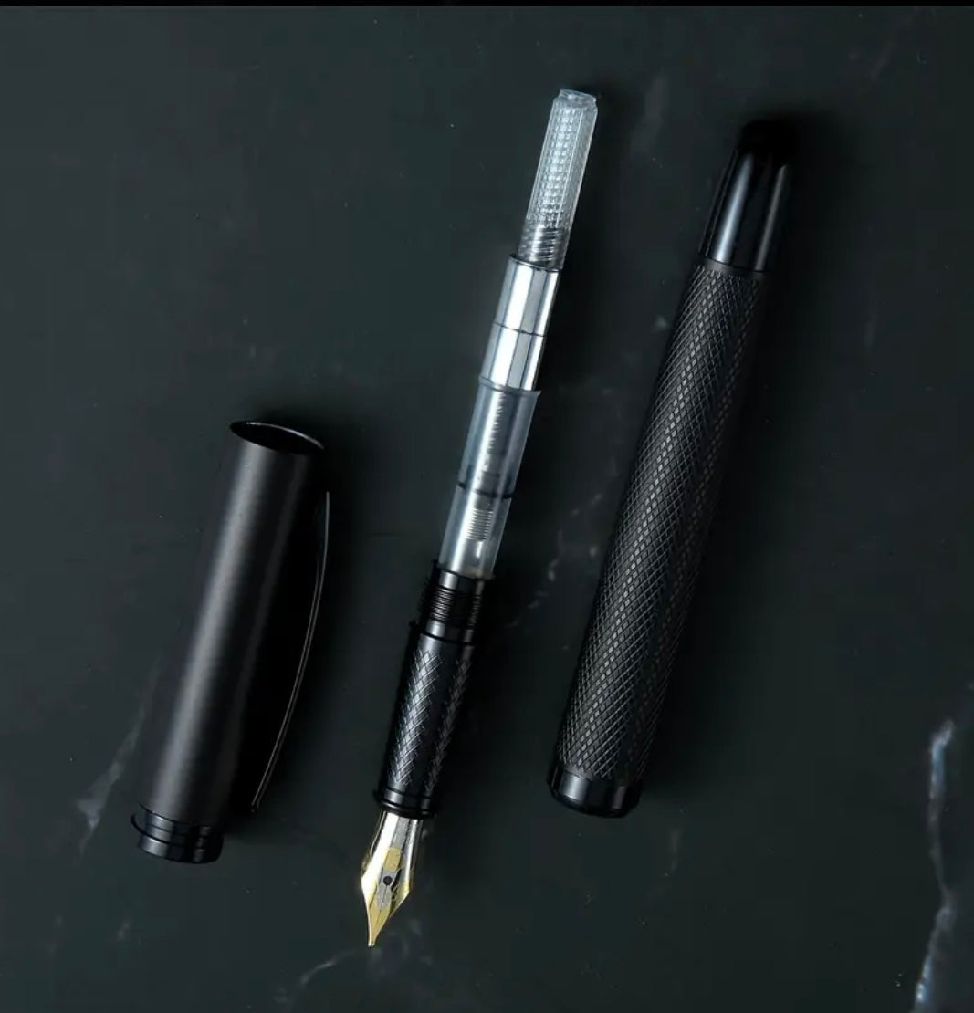 Matte Black Fountain Pen - Sleek Design for Effortless Writing