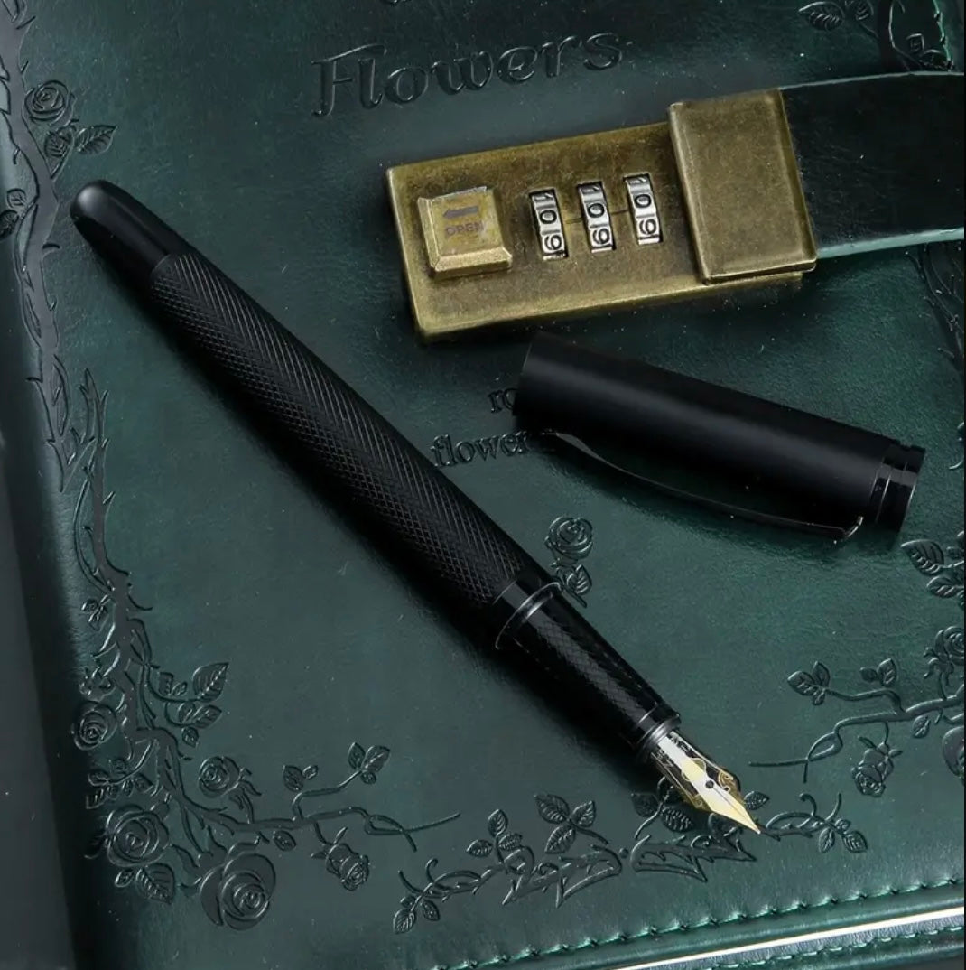 Matte Black Fountain Pen - Sleek Design for Effortless Writing