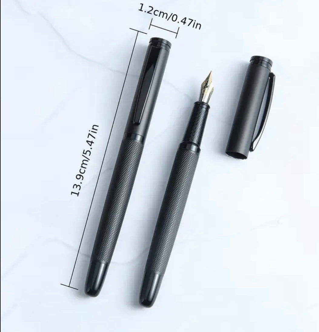 Matte Black Fountain Pen - Sleek Design for Effortless Writing