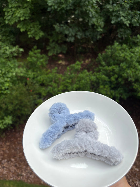 Women’s Plush Cute Large Hair Clips – Soft Fluffy Hair Accessories