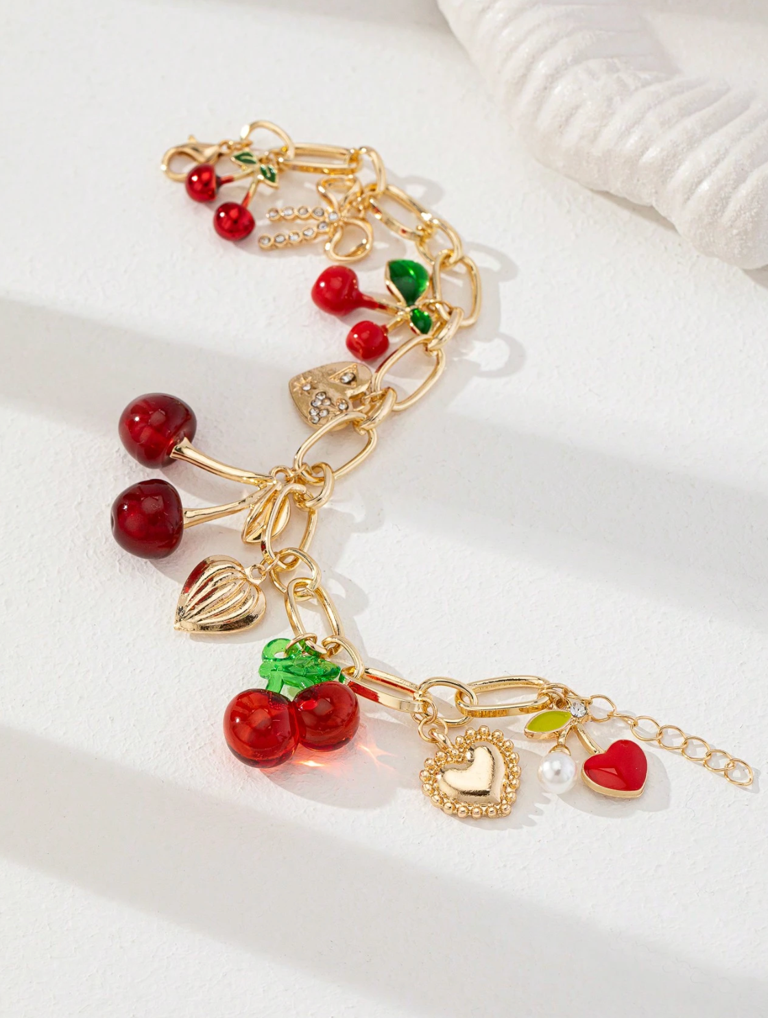 1pc Handmade Cherry Bow Heart Charm Bracelet, Golden Color Chunky Chain, Fashionable Cherry Bracelet Jewelry, Spring/Summer