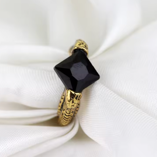 Tom Riddle Black Stone Ring