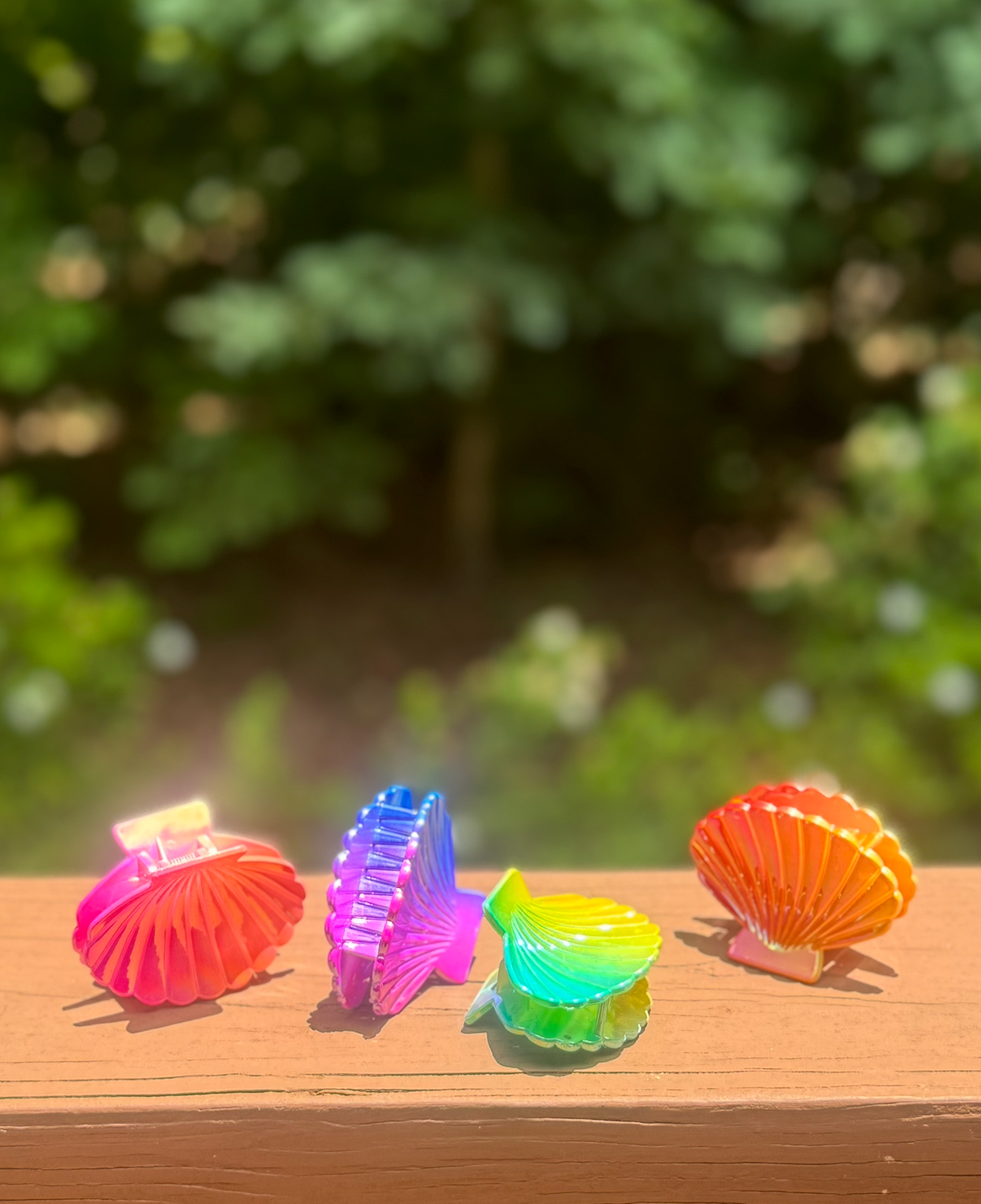 Gradient Shell Hair Claw Clip | Beach Hair Accessory for Women | Summer Mermaid Laser Color Jaw Clip | Gift for Her | Cute Spring Hair Claw