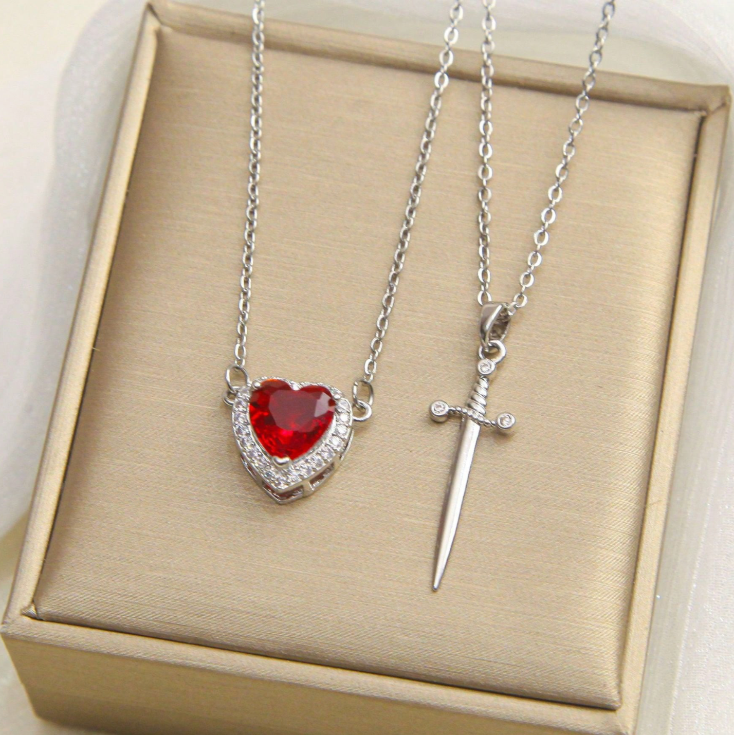 Heart & Sword Couple Jewelry Set – Matching Love Pendant Jewelry for Him & Her