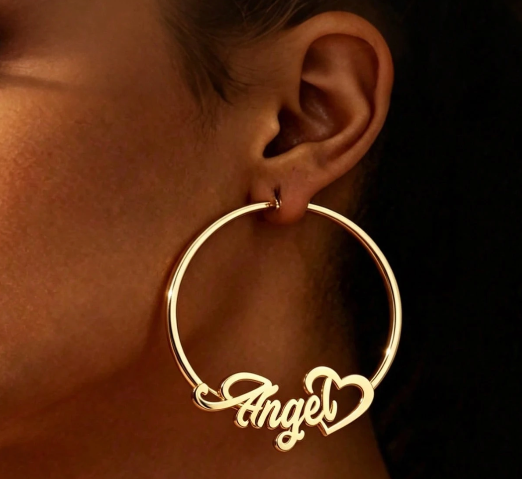 Costum Name Round Earrings