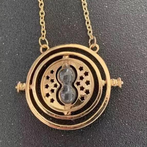 Hermione Granger Rotatable Hourglass Time Turner Necklace