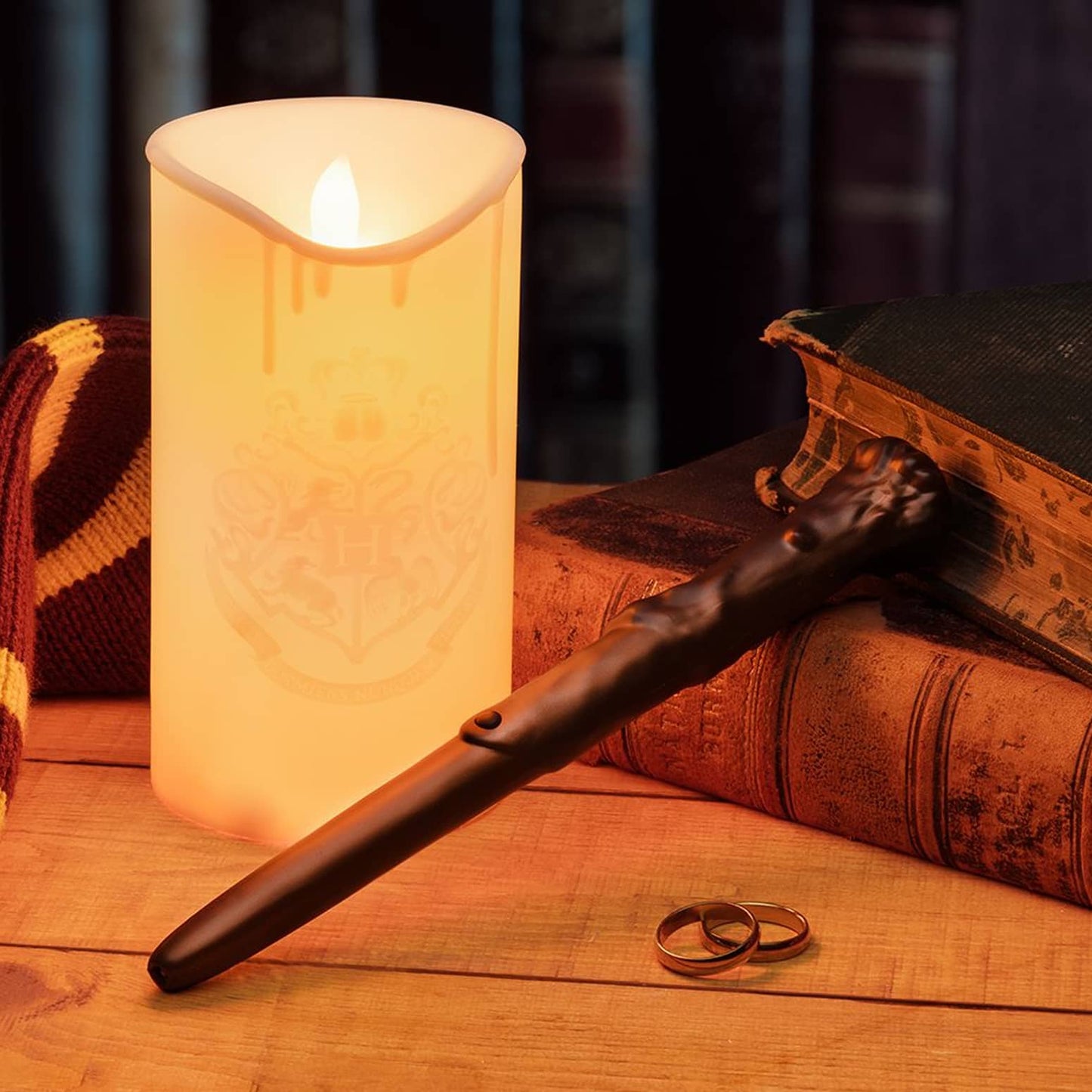 Paladone Hogwarts Crest Candle Light: Magical Wand Remote Control