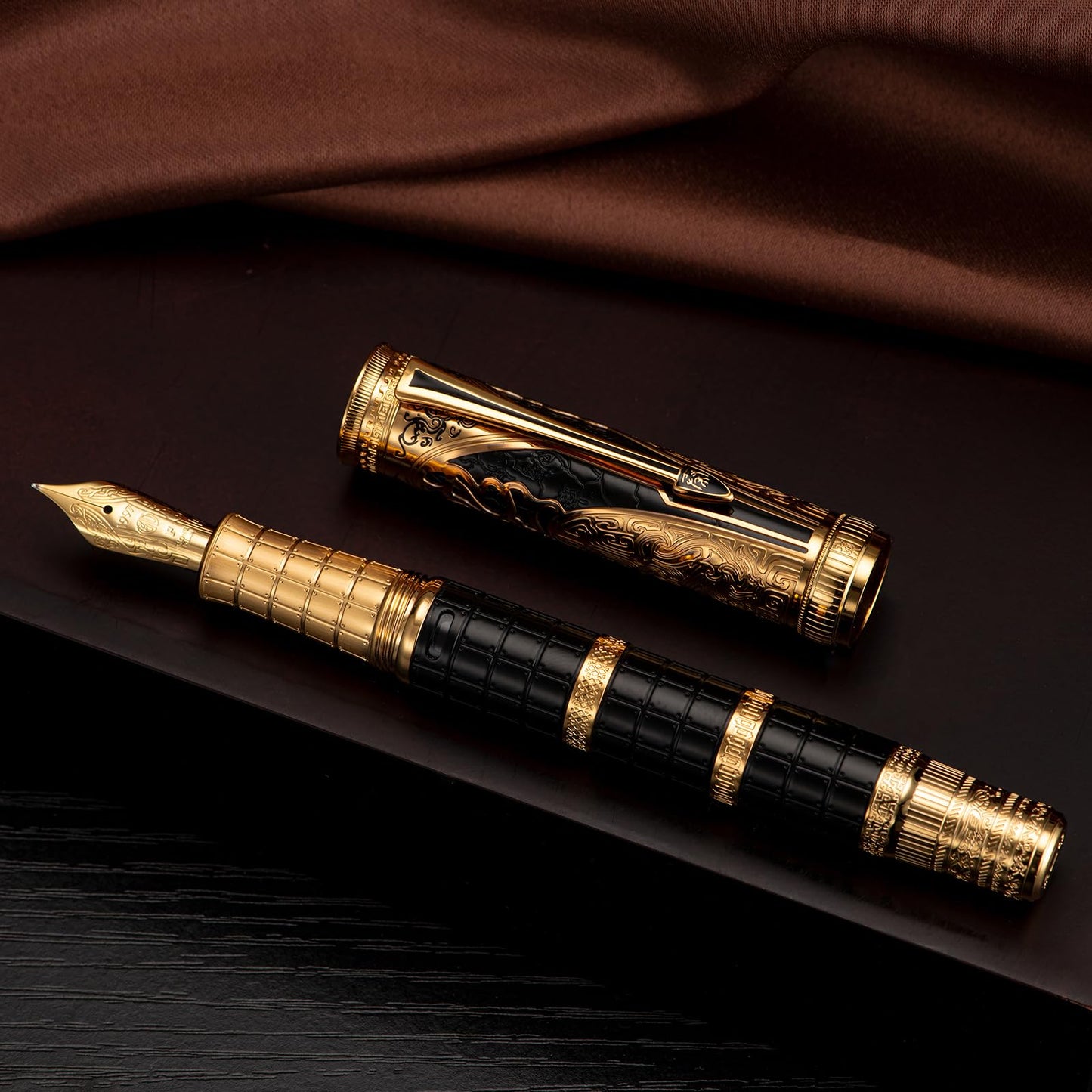 D5 Qin Dynasty Fountain Pen - Retro Chinese Totem Engraving, Smooth Writing - Pen Box Set
